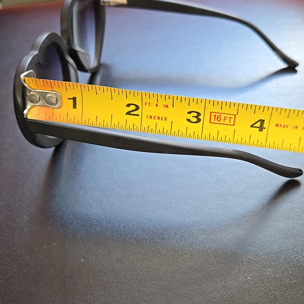 Heart-Shaped Black Perscription Sunglasses